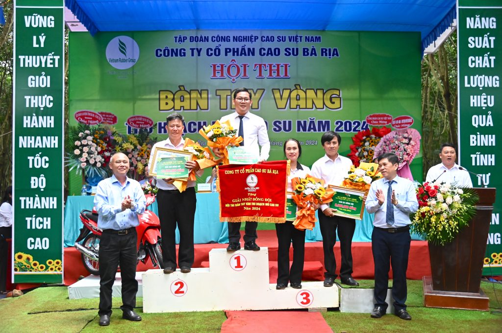 Nông trường Xà Bang nhất Hội thi Bàn tay vàng Cao su Bà Rịa